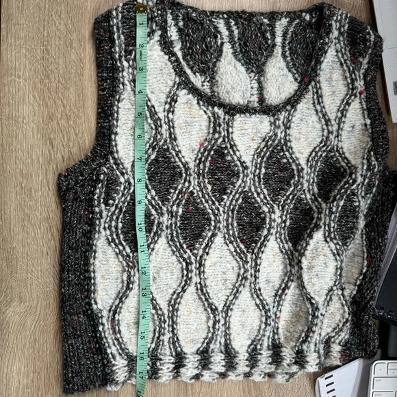 New Free People Knit Sweater Vest White Gray Sample Piece - Picture 11 of 11